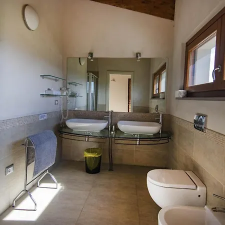 Cignale Farm stay *